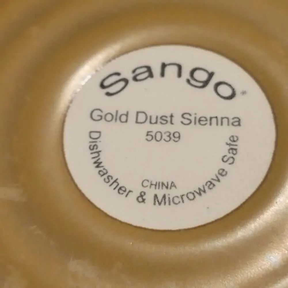 Sango Gold Dust Sienna 5039 Dinner Plates 10.75